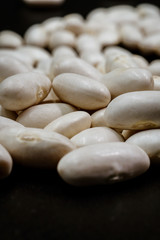 white beans background-alubias blancas