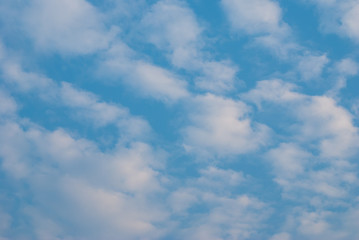The sky and clouds in the daytime are beautiful