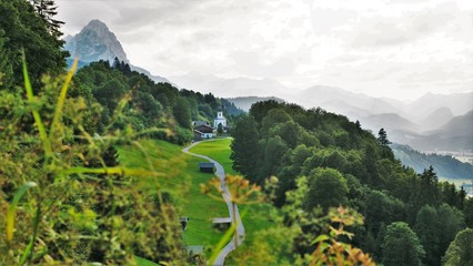 Wunderschöne Alpenlandschaft mit Blick auf die Zugspitze