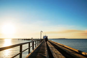 Obraz premium Pier walk 