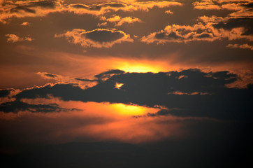 夕日と雲