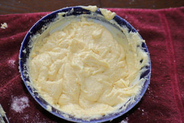 we prepare the dough for baking, we cook at home ourselves, we will bake a cake, a cake. baking, preparation for the cake