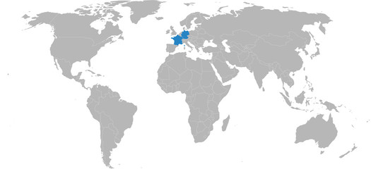 Fototapeta premium Francja, Niemcy zaznaczone na mapie świata. Jasnoszare tło. Koncepcje biznesowe, dyplomatyczne, przyjaźni, podróże, stosunki handlowe i transportowe.