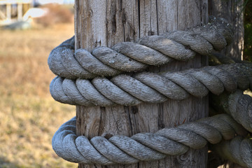 Fototapeta premium Rope around a post