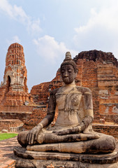 Fototapeta na wymiar Buddhist temple of Wat Mahathat, Sukhothai - Thailand