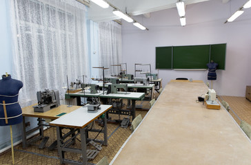 Educational and industrial combine. Clothing industry. Sewing machines in the classroom