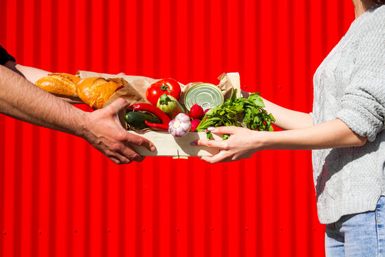 Coronavirus volunteer. Food delivery. Help food. Donation of food in quarantine.