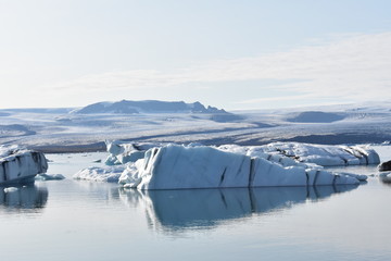 Iceberg en el glaciar de Jökulsárlón, Islandia.
