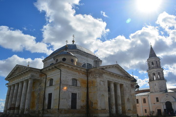 Fototapeta na wymiar Borisoglebskiy Novotorzhsky monastery in Torzhok
