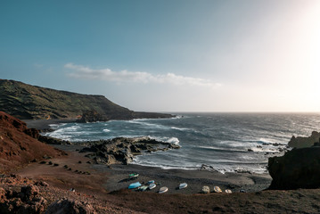 Fototapeta na wymiar Beautiful atlantic view with black sand from Lanzarote, Canary Islands