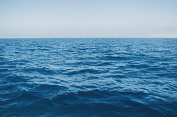 Fototapeta na wymiar blue sea waves