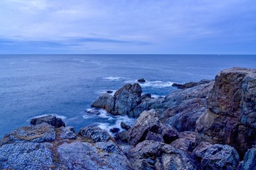 出雲日御碕灯台から見た日本海の荒波情景＠島根