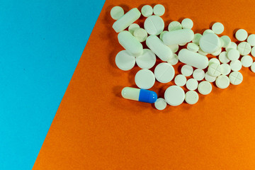 FARMACOS MEDICAMENTOS MEDICINA TABLETAS