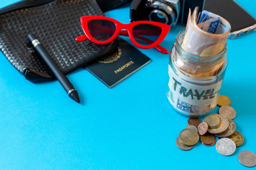Viajar con poco dinero, administrando los recursos económicos y salir de tu país para conocer el...