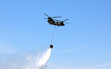 ヘリコプター 自衛隊ヘリ 自衛隊機 Uh J Ch 47j Sh J Sh K Ah Sコブラ Uh 1 Wall Mural Tenboh Siyaraku