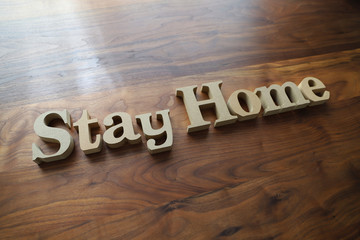 Stay Home（家にいよう）