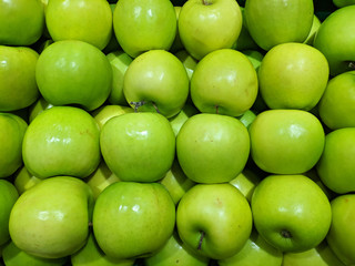 green apples on the market