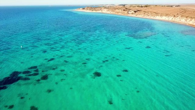 Ningaloo Reef with turquoise sea water