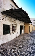 Fototapeta na wymiar Colorful streets of Lisbon on a sunny day