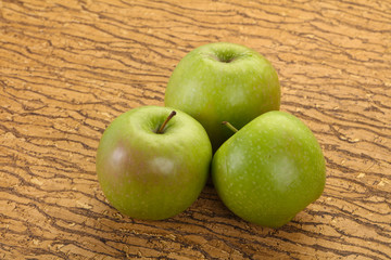 Green ripe apple
