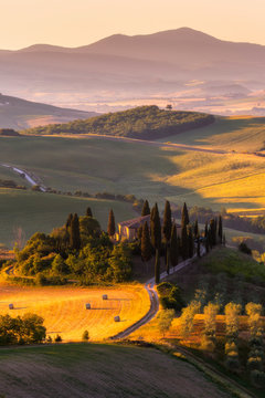 Belvedere farmhouse in Orcia valley at dawn, Tuscany, Siena province, Italy.