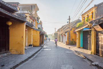 Fototapeta premium view of Hoi An ancient town, UNESCO world heritage, at Quang Nam province. Vietnam. Hoi An is one of the most popular destinations in Vietnam