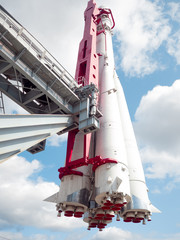 Obraz premium Space research, flights to earth orbit and international space programs, concept.