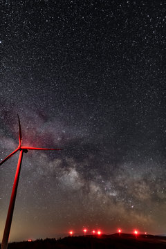 Droga Mleczna, Milky Way , Gwiazdy, Farma Wiatrowa nocą, noc, gwieździsta noc, n&oacute;w,