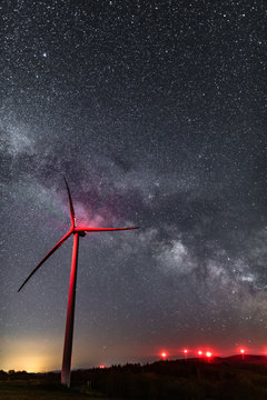 Droga Mleczna, Milky Way , Gwiazdy, Farma Wiatrowa nocą, noc, gwieździsta noc, n&oacute;w,