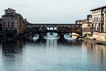 Obraz na płótnie Canvas ponte vecchio florence cathedral piazza, art and culture