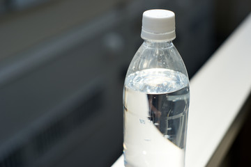 ペットボトルの水・アップ