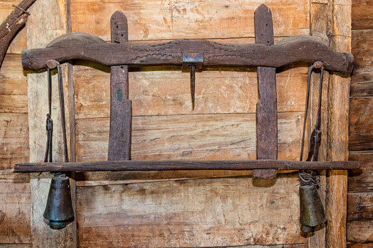 Wooden yoke for fastening over the necks of two animals
