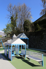 Jardin d'enfants. Jardin du Mont-Blanc. Aiguilles de Warens. Alpes fran&ccedil;aises. Saint-Gervais-les-Bains. Haute-Savoie. France.