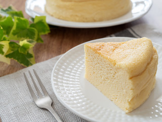 チーズスフレケーキ