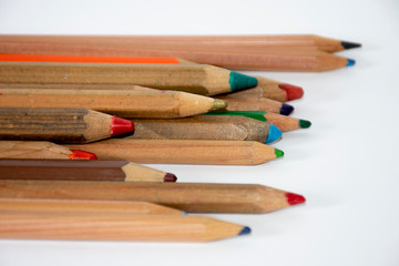 Obraz premium Colorful drawing pencils on white background