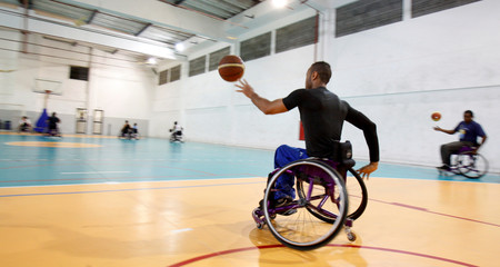basketball athletes in wheelchairs