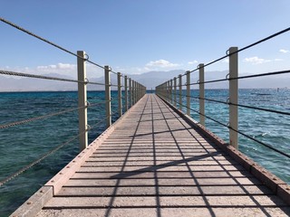 Fototapeta premium wooden bridge over the sea