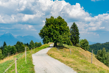 Slovenia: Jamnik, a fairytale church