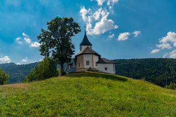 Slovenia: Jamnik, a fairytale church