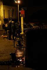 Fototapeta na wymiar pesca de noche