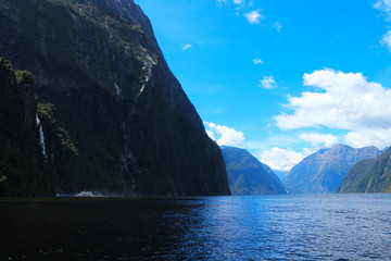 Boat by the mountain 