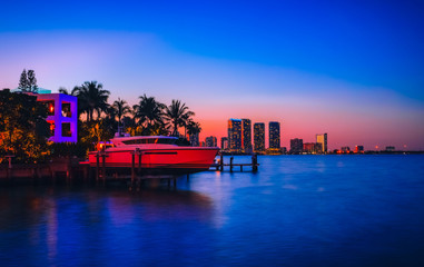 city dusk sunset miami florida buildings boat water horizon sea sky night architecture house cityscape panorama skyscraper blue impressions boat downtown harbor lighting beautiful © Alberto GV PHOTOGRAP