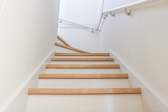 住宅の階段のイメージ