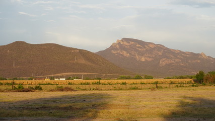 Paisaje de cerros en San Blas, El Fuerte, Sinaloa.