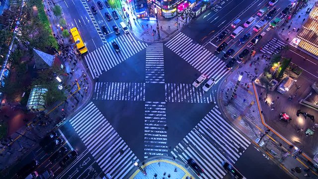 4K, Time lapse Ginza road intersection at night with crowd people and car in Tokyo, Japan 