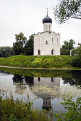 Fototapeta premium Church of the Intercession on the Nerl. Bogolubovo, Vladimir. Gold ring of Russia