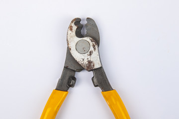 Electrical tools of Side cutters Electrical Cutting Pliers with yellow handle .