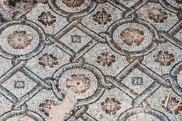  During excavations of ancient Paphos, archaeologists found the remains of buildings dating back to the first centuries of the Christian era. Then the city belonged to the Roman, and then Byzantine em