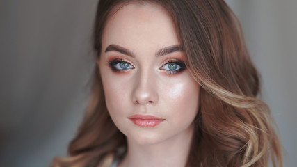 Fototapeta premium Beautiful 16 year old girl with beautiful makeup.