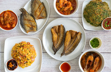 Thai Food Mixed Dishes Sets 